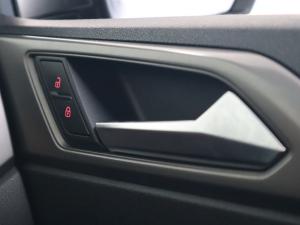 Volkswagen Polo hatch 1.0TSI Trendline - Image 21