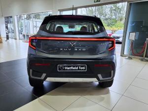 Mahindra XUV 3XO 1.2T AX7L - Image 10