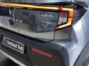 Mahindra XUV 3XO 1.2T AX7L - Image 12