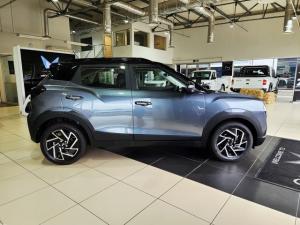 Mahindra XUV 3XO 1.2T AX7L - Image 14