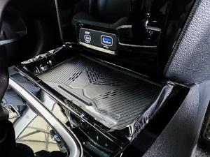 Mahindra XUV 3XO 1.2T AX7L - Image 22