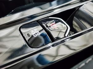 Mahindra XUV 3XO 1.2T AX7L - Image 24