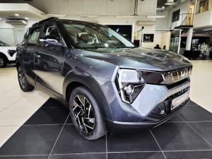 Mahindra XUV 3XO 1.2T AX7L - Image 2