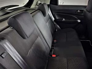 Suzuki Swift 1.2 GL manual - Image 8