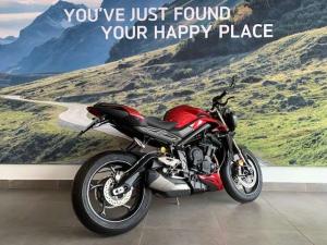 Triumph Street Triple 765 - Image 3