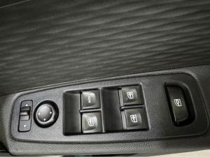 Renault Kiger 1.0 Zen auto - Image 9