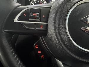 Suzuki Grand Vitara 1.5 GL auto - Image 9