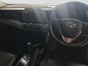 Toyota RAV4 2.0 GX auto - Image 20