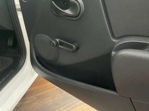 Nissan NP200 1.6 Safety PackS/C - Image 18