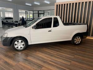 Nissan NP200 1.6 Safety PackS/C - Image 3