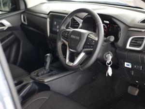 Isuzu D-Max 1.9TD double cab LS auto - Image 11