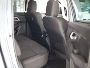 Isuzu D-Max 1.9TD double cab LS auto - Image 19