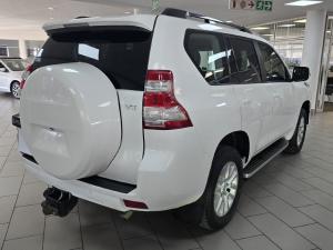 Toyota Land Cruiser Prado 3.0DT VX - Image 17