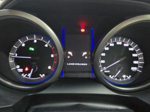 Toyota Land Cruiser Prado 3.0DT VX - Image 6