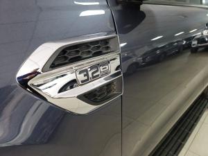 Ford Everest 3.2TDCi XLT - Image 5