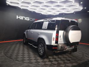 Land Rover Defender 110 D240 X-Dynamic SE - Image 4