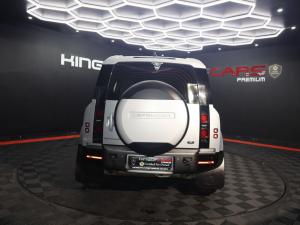 Land Rover Defender 110 D240 X-Dynamic SE - Image 5
