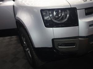 Land Rover Defender 110 D240 X-Dynamic SE - Image 6