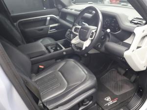 Land Rover Defender 110 D240 X-Dynamic SE - Image 9