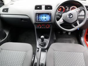 Volkswagen Polo Vivo hatch 1.4 - Image 8