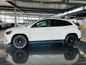 Mercedes-Benz GLA GLA200 Progressive - Image 10