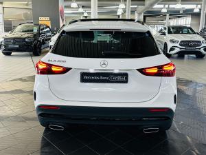Mercedes-Benz GLA GLA200 Progressive - Image 11