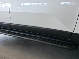 Toyota Land Cruiser Prado 2.8GD VX-R - Image 8