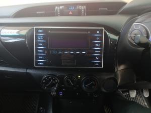 Toyota Hilux 2.4GD-6 Xtra cab SRX - Image 10