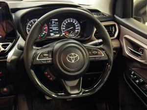 Toyota Starlet Cross 1.5 XR auto - Image 8
