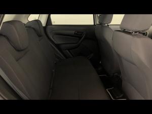 Toyota Urban Cruiser 1.5 Xi - Image 12