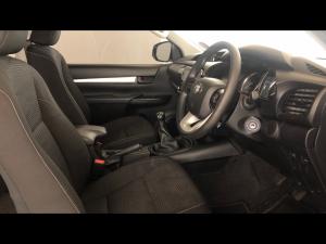 Toyota Hilux 2.4GD-6 Xtra cab Raider manual - Image 10