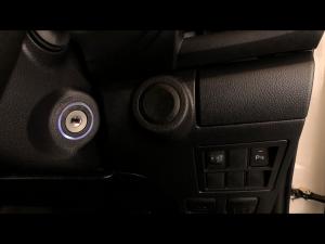 Toyota Hilux 2.4GD-6 Xtra cab Raider manual - Image 16