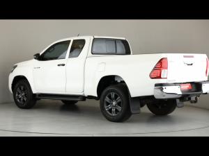 Toyota Hilux 2.4GD-6 Xtra cab Raider manual - Image 21
