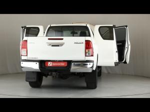 Toyota Hilux 2.4GD-6 Xtra cab Raider manual - Image 24