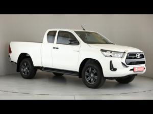 Toyota Hilux 2.4GD-6 Xtra cab Raider manual - Image 1
