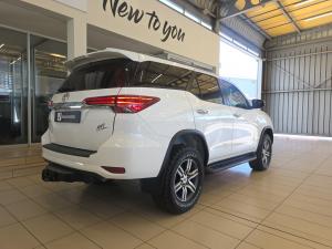 Toyota Fortuner 2.4GD-6 auto - Image 2