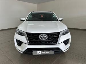 Toyota Fortuner 2.4GD-6 4x4 - Image 4