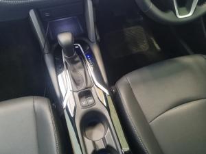 Toyota Corolla Cross 1.8 HEV XR - Image 13