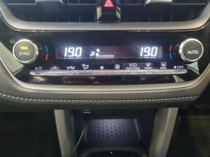 Toyota Corolla Cross 1.8 HEV XR - Image 15