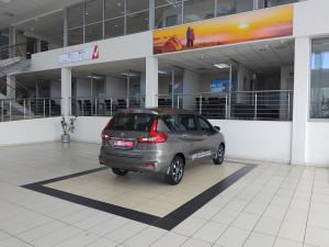 Toyota Rumion 1.5 TX manual - Image 2