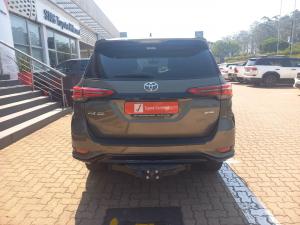Toyota Fortuner 2.4GD-6 4x4 - Image 5