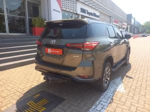 Toyota Fortuner 2.4GD-6 4x4 - Image 2