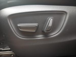 Toyota Land Cruiser Prado 2.8GD VX-R - Image 16