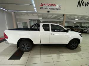 Toyota Hilux 2.4 GD-6 RB RaiderE/CAB - Image 3