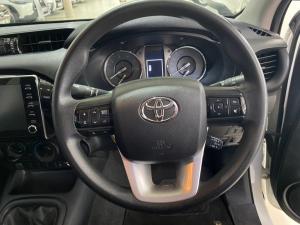 Toyota Hilux 2.4 GD-6 RB RaiderE/CAB - Image 8