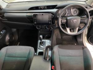 Toyota Hilux 2.4 GD-6 RB Raider automaticE/CAB - Image 6