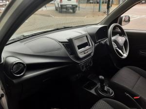 Toyota Vitz 1.0 - Image 7