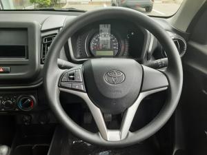 Toyota Vitz 1.0 - Image 8