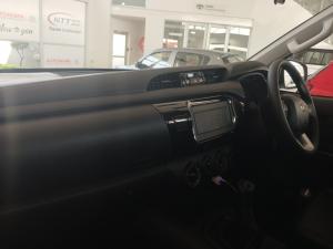 Toyota Hilux 2.4 GD-6 SR 4X4D/C - Image 14
