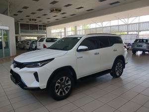 Toyota Fortuner 2.4GD-6 Raised Body automatic - Image 24